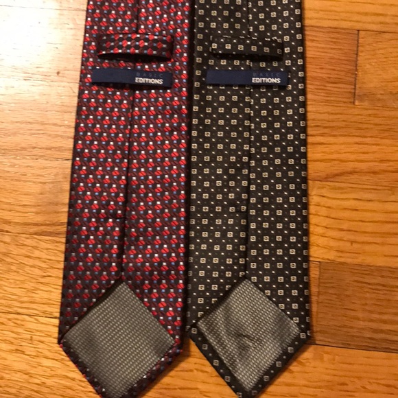 Bundle of 2 Ties from Basic Editions - Picture 2 of 2